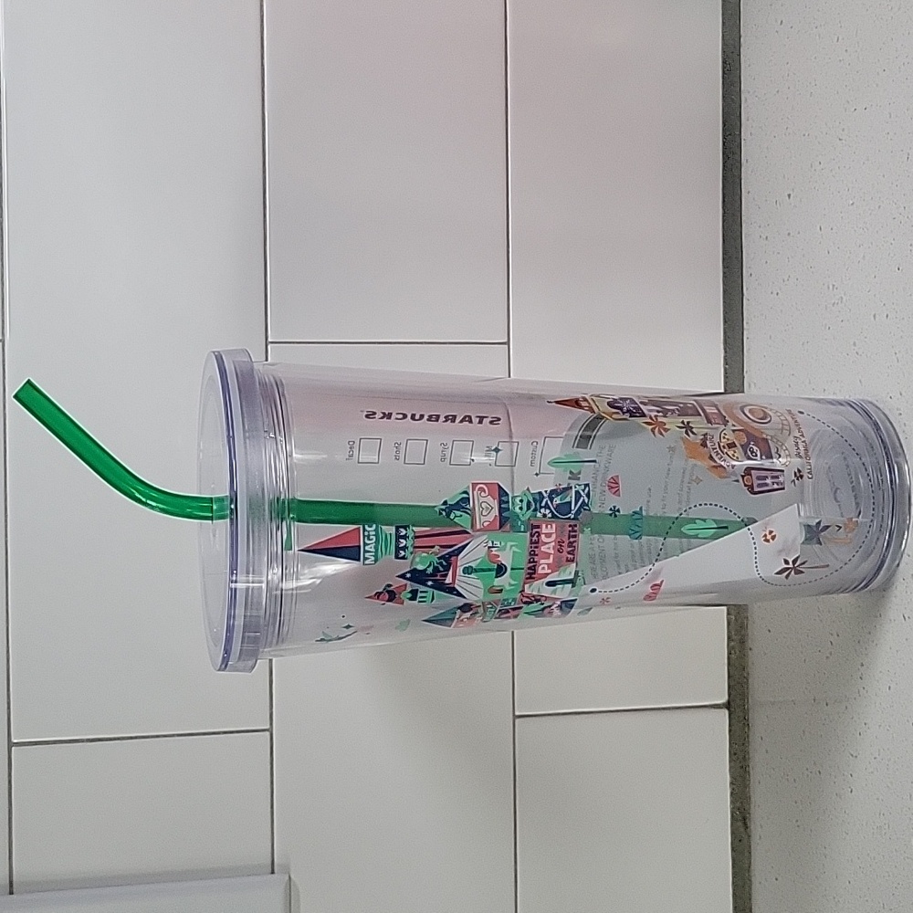 Disneyland Parks Starbucks HTF Tumbler w/ Acrylic Curved Straw